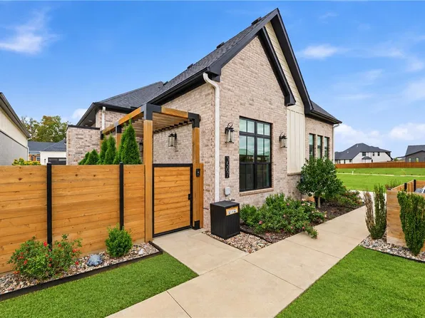3507 SW Awakening Ave, Bentonville, AR 72713