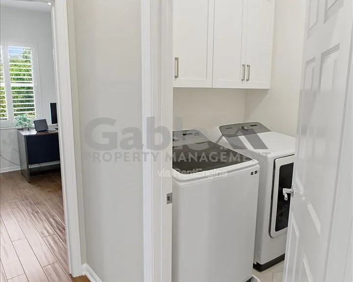 26882 Greenleaf Ct — Photo 22