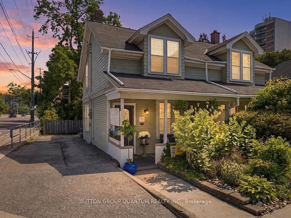 1st image of 137 Chisholm St