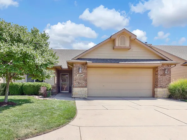 3734 N Ridge Port Ct, Wichita, KS 67205