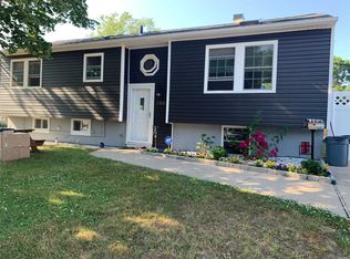 2501 Waverly Ave, Medford, NY 11763