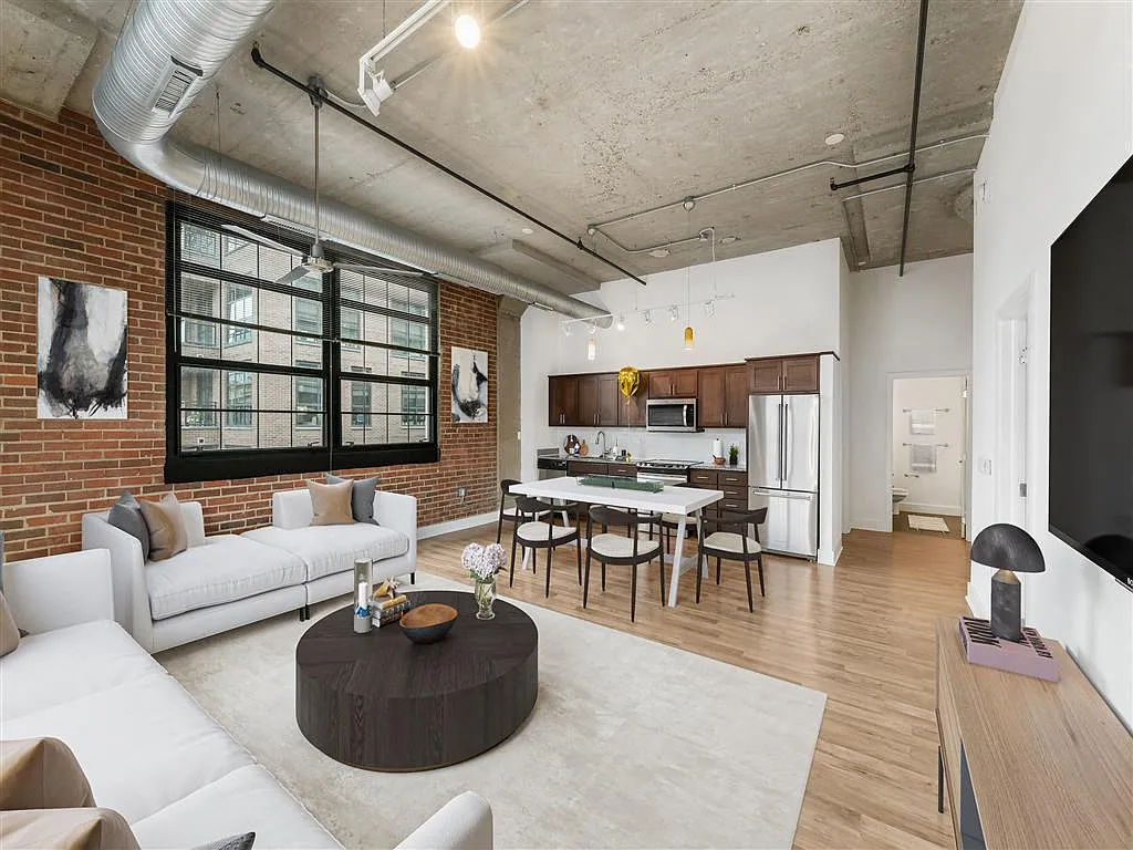 Foundry Lofts — Photo 2