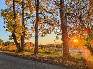 90 Mountain Rd, Northfield, MA 01360