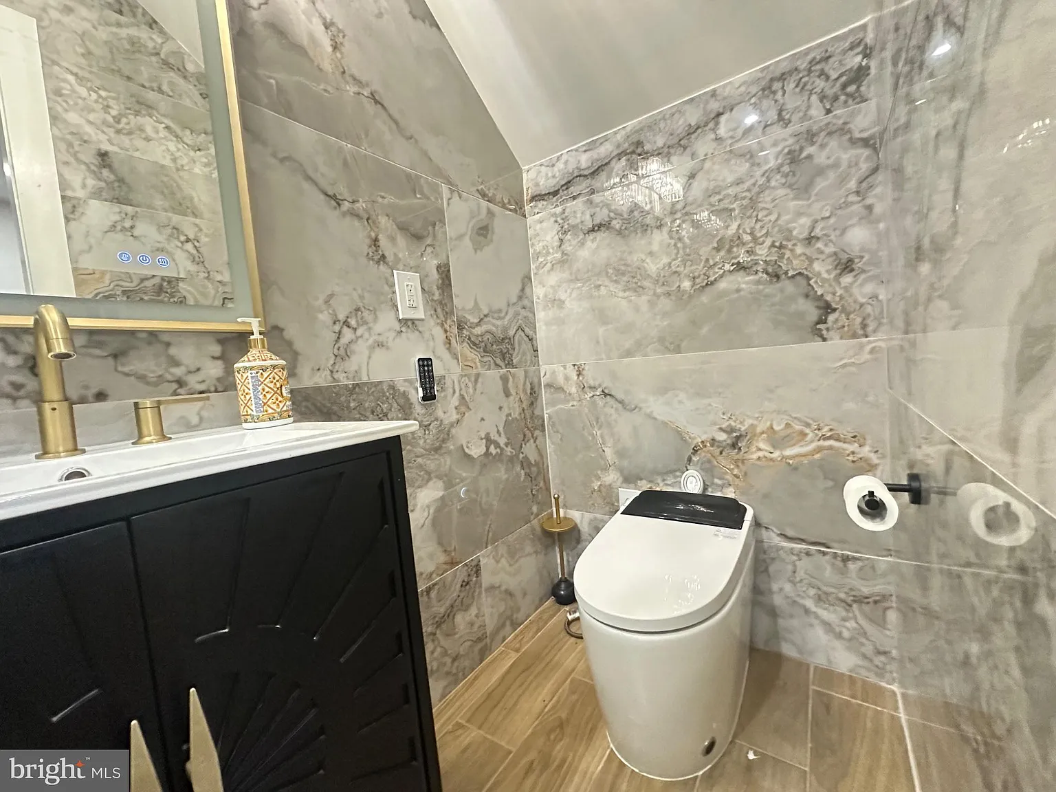 1 bed, 1.0 bath, 1728 sqft, $1,795 — Photo 3