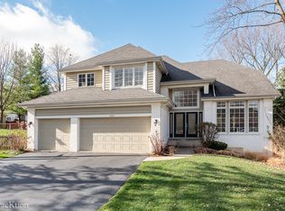 5004 Westview Ln, Lisle, IL 60532