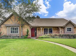5907 Rutherglenn Dr, Houston, TX 77096