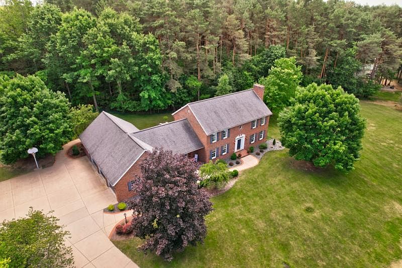 1st image of 1535 Cedar Knoll Ln