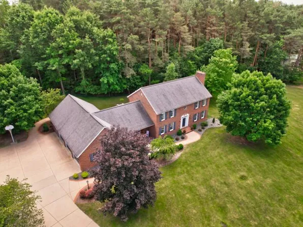 1535 Cedar Knoll Ln, Caro, MI 48723