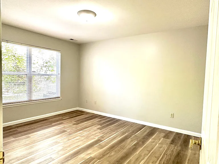 Lea Oak Ct — Photo 16