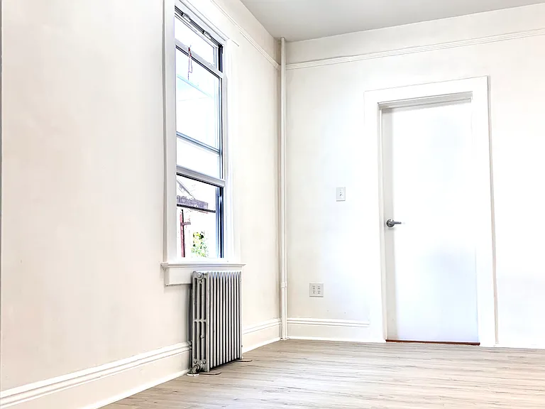 156 Beech St #1 — Photo 8