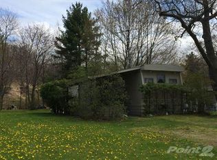 635 Sand Rd, Port Austin, MI 48467