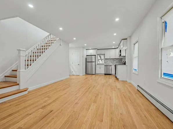 129-50 135th St, Jamaica, NY 11420