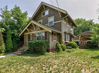2419 E 12th St, Des Moines, IA 50316
