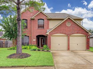 206 Cedar Lake Dr, League City, TX 77573