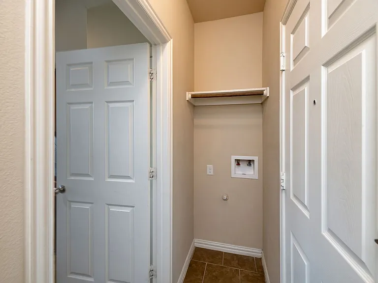 4602 Ladyfern Way — Photo 12