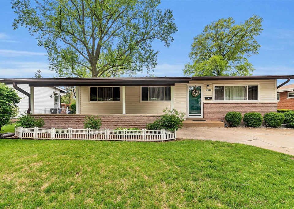 1st image of 10436 Saint Ann Ln