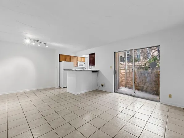 3018 S 1st St #105A, Austin, TX 78704