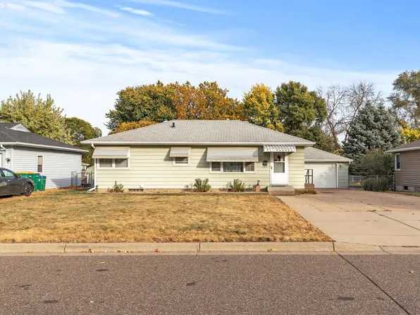 4840 Kentucky Ave N, Crystal, MN 55428