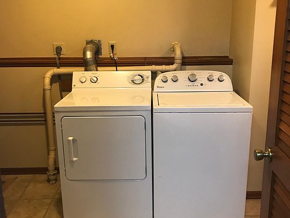 2nd image of 753 N 10th St #B