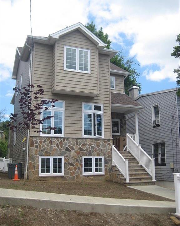 1st image of 15 Scribner Ave