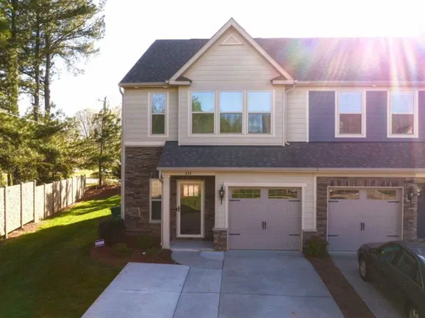334 Scenic View Ln, Matthews, NC 28104