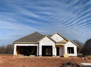 8870 Overlook Dr, Guthrie, OK 73044