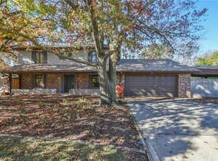 1724 S Berry Rd, Norman, OK 73072