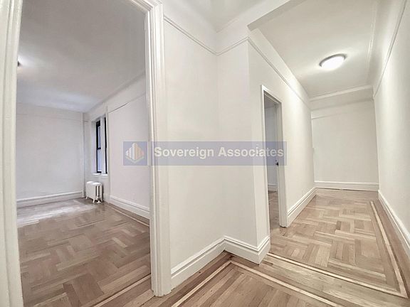 4th image of 652 W 163rd St APT 57
