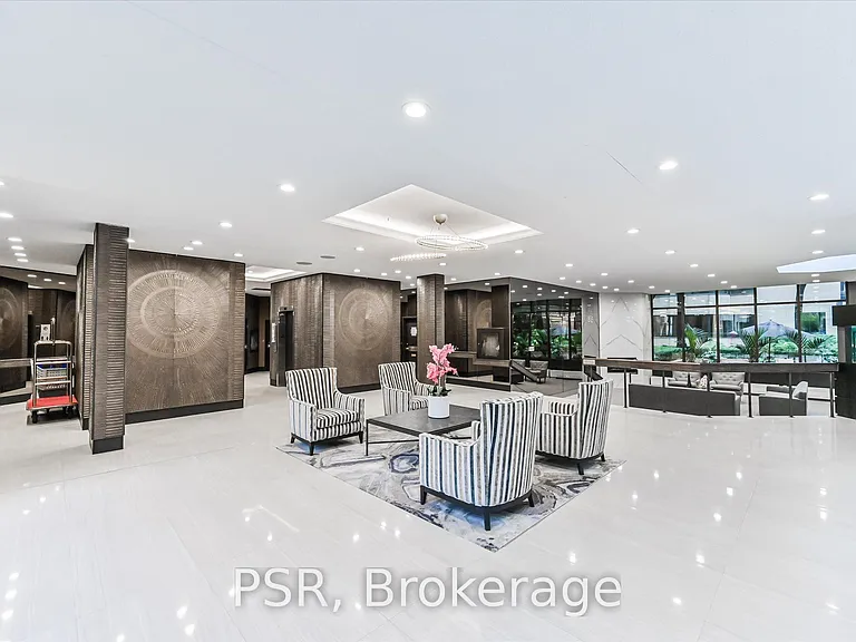 280 Simcoe St #1402 — Photo 25