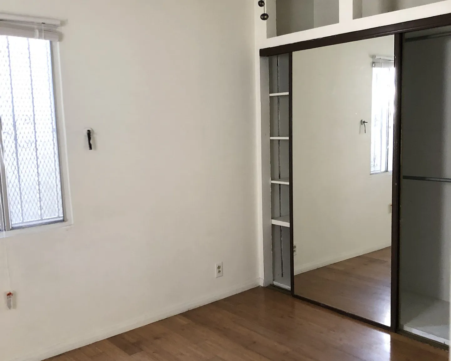 5149 York Blvd — Photo 4