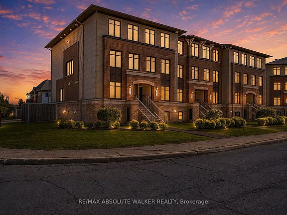 3rd image of 2414 Esprit Dr