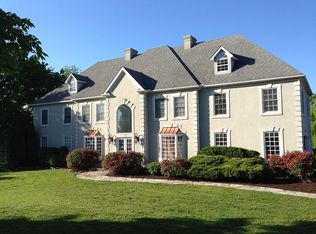 3507 Village Ln, Louisville, TN 37777