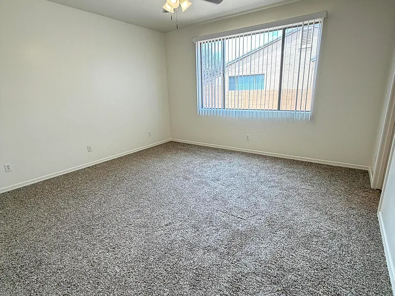 1798 E Vista De Montana — Photo 3