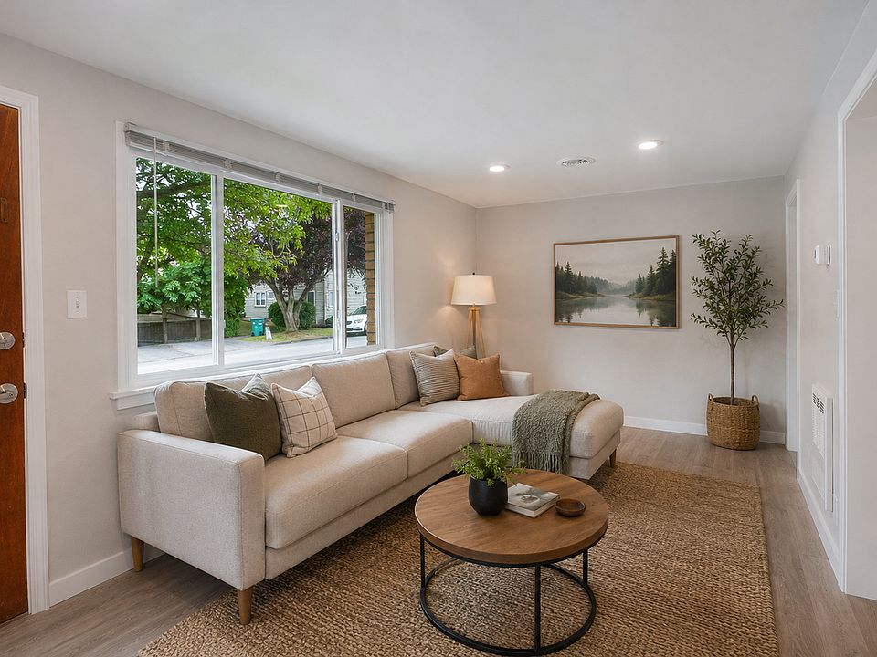 1st image of 324 NE 65th St #6505