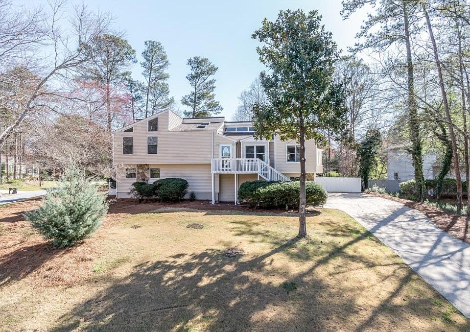 1st image of 4808 Highpoint Dr NE