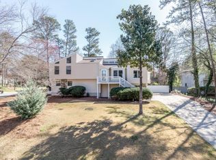 4808 Highpoint Dr NE, Marietta, GA 30066
