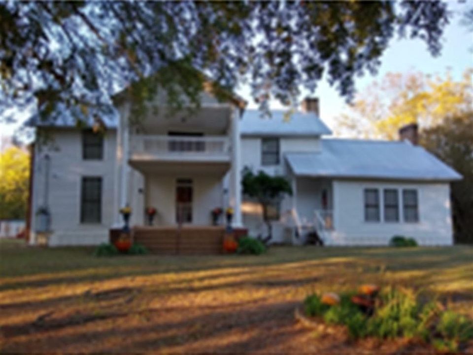 5957 County Road 3659, Queen City, TX 75572 Zillow