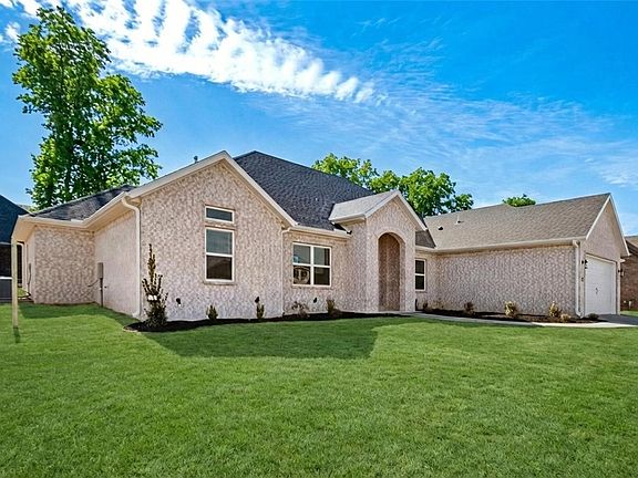 5th image of 1311 Greyback Ln
