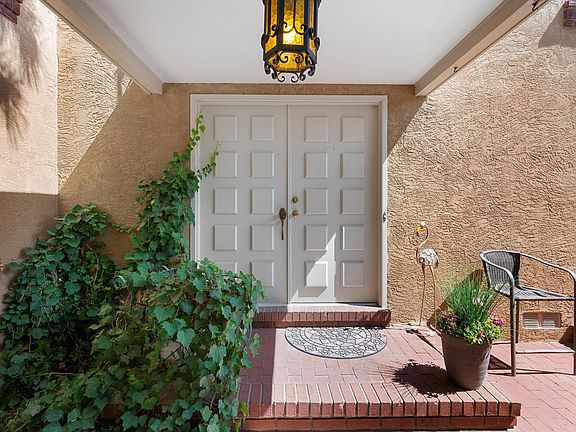 4th image of 7517 Vista Del Arroyo Ave NE