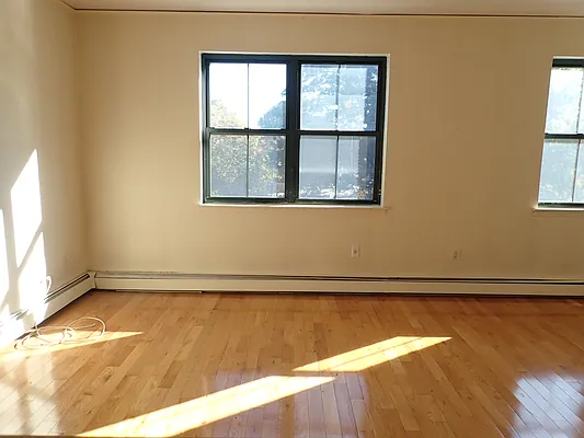 Rented by Hakeem Shahid, LREB | media 15