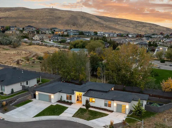 736 Mara Loop, Richland, WA 99352