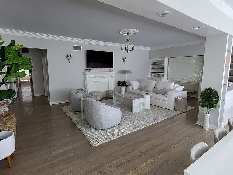1326 N Londonderry View Dr #5 — Photo 8