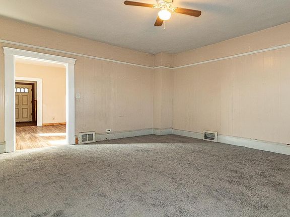 5th image of 3630 E 47th St