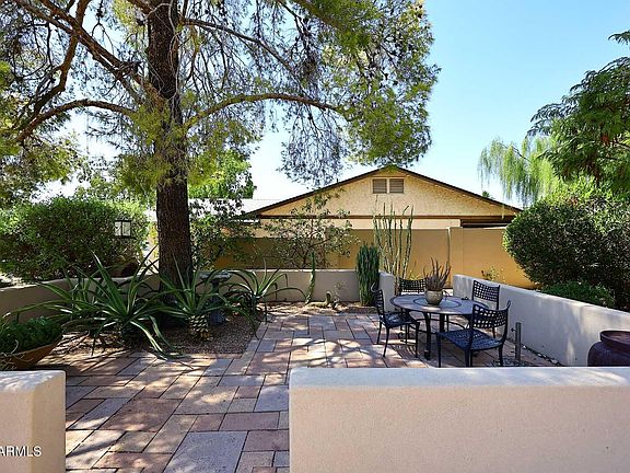 5th image of 1814 E HARMONT Drive
