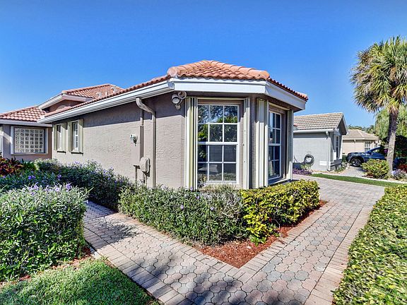 3rd image of 13195 La Sabina Dr