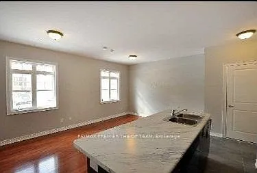 10 Church St N #3 — Photo 7