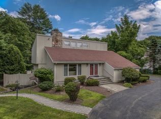 325 Old Billerica Rd, Bedford, MA 01730
