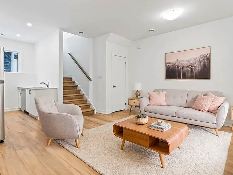 781 Clare Ave #214 — Photo 1