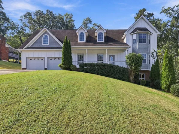 6920 Wake Robin Dr, Chattanooga, TN 37412