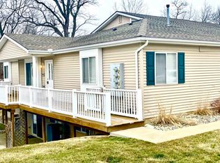 9476 Timber Ridge Dr, Grand Blanc, MI 48439